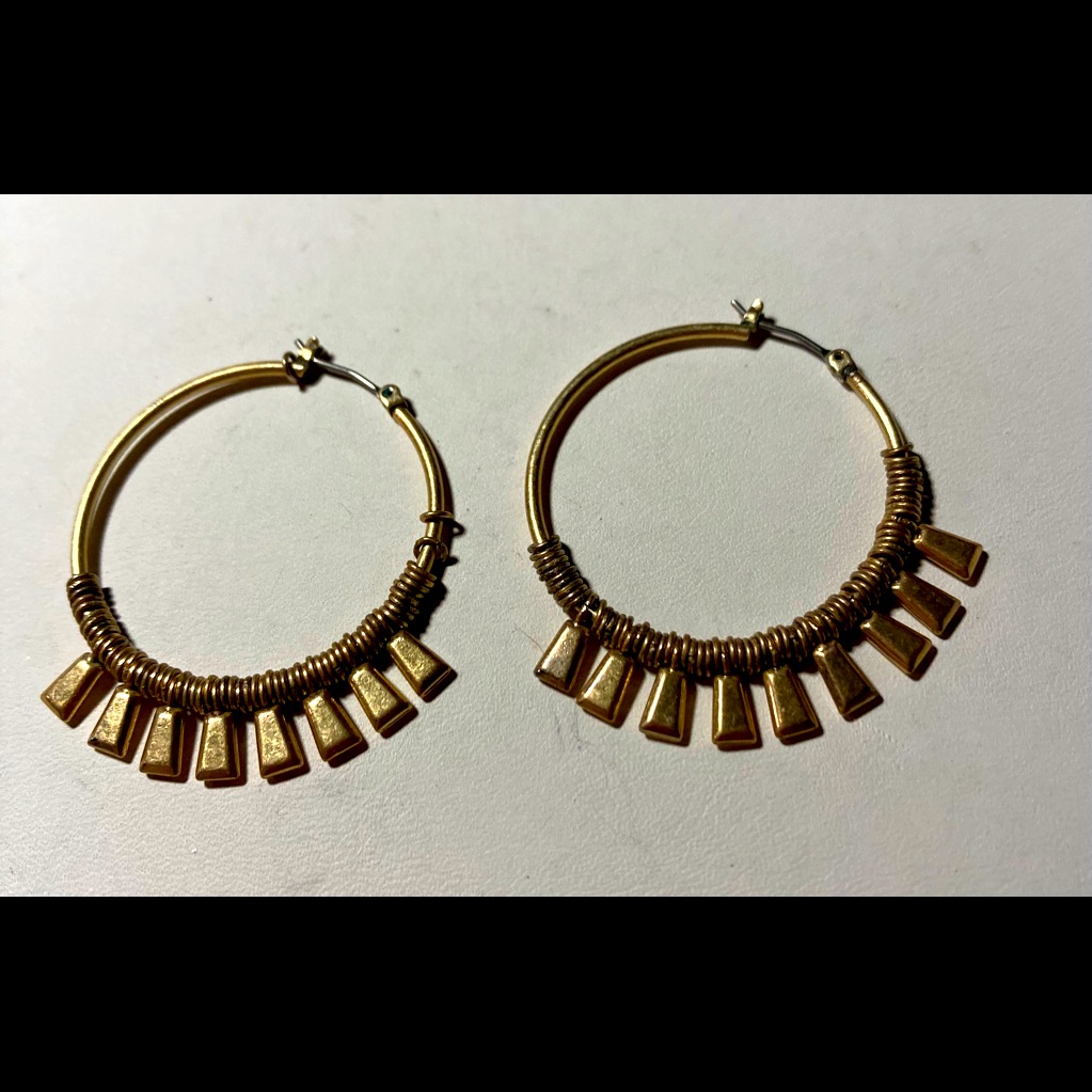 Gold Earrings Round 751